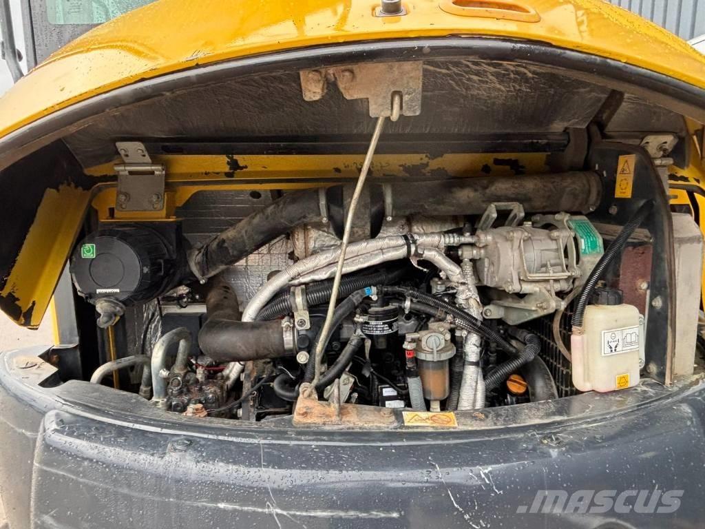 Komatsu PC 80 MR-3 Midi rýpadlá 7 t - 12 t