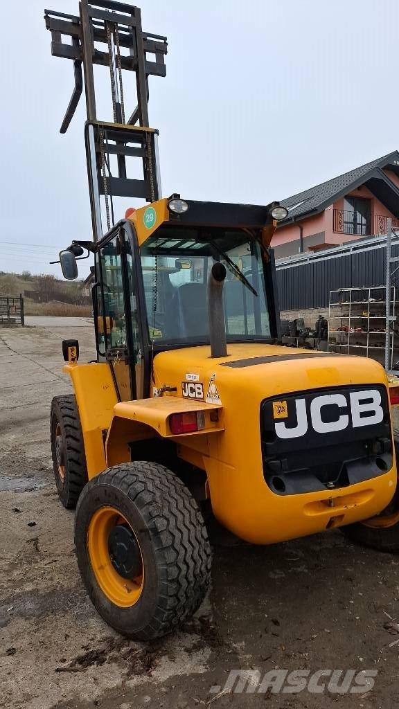 JCB 930 Terénne vysokozdvižné vozíky