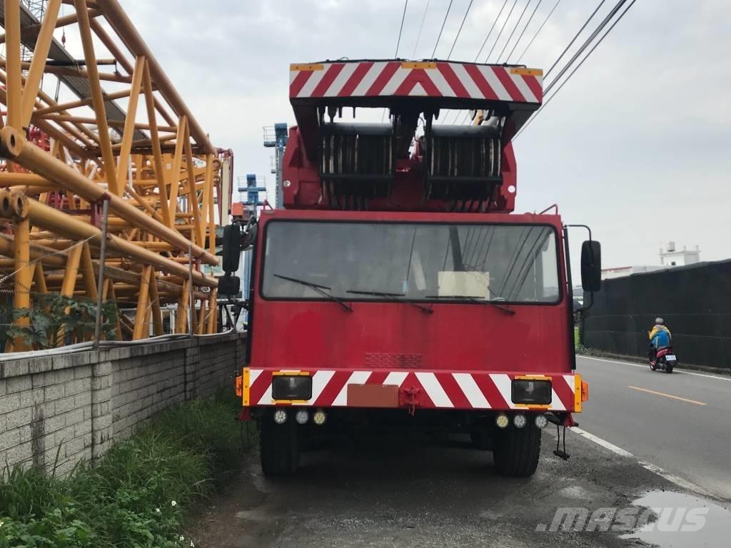 Liebherr LTM 1800 Univerzálne terénne žeriavy