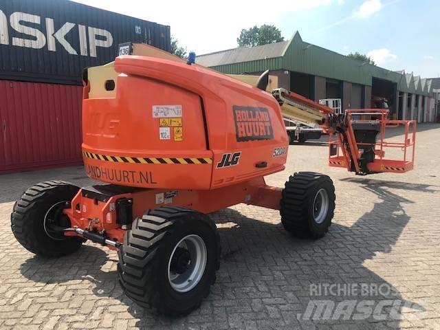 JLG 520 AJ Kĺbové plošiny