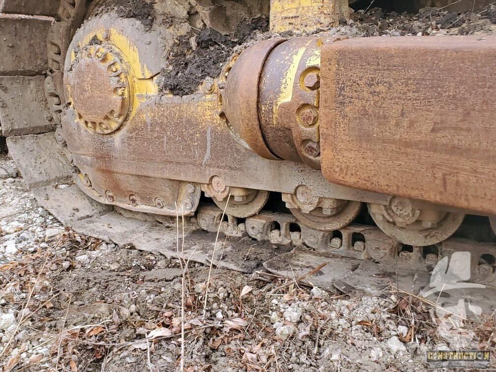 CAT D 8 K Pásové dozéry