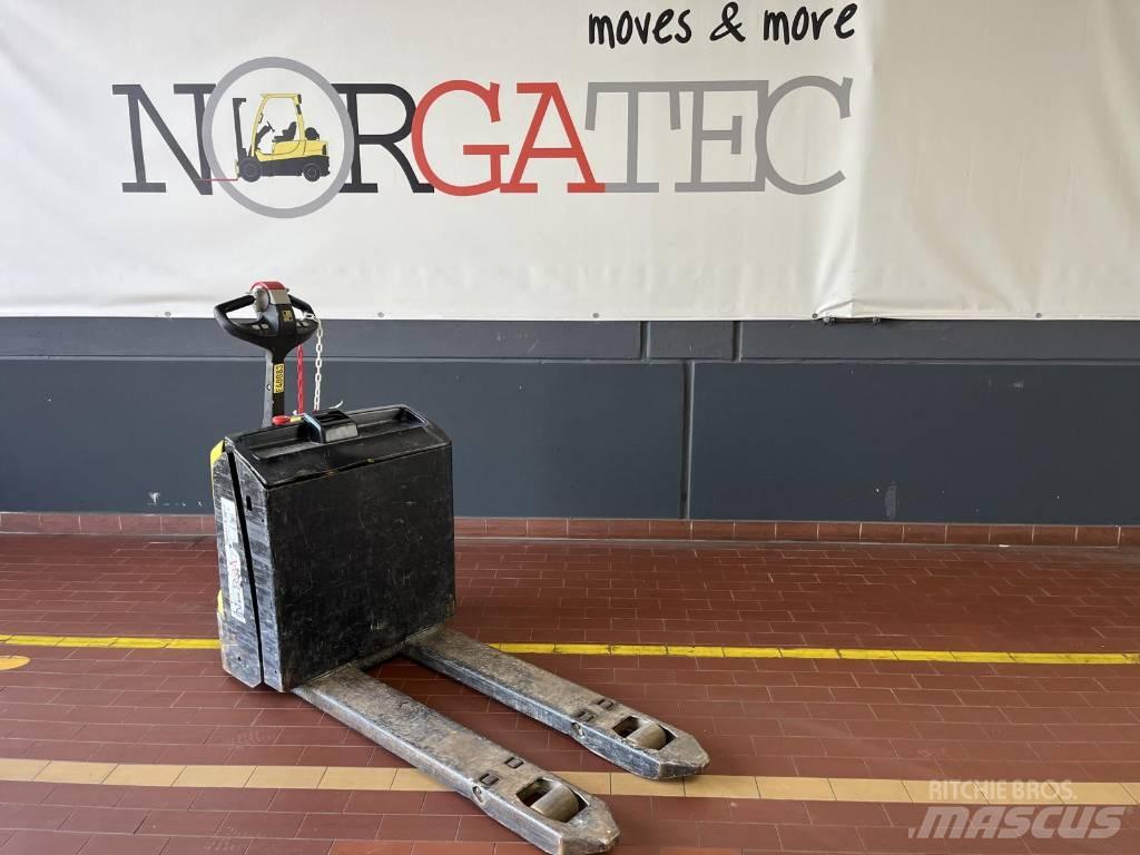 Hyster P1.8 Nízkozdvižný vozík