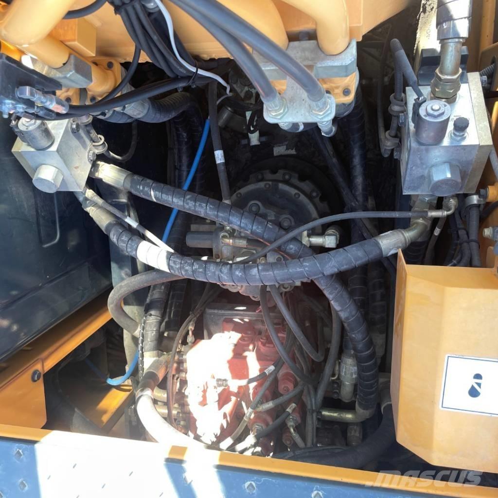 Hyundai HX220L Pásové rýpadlá