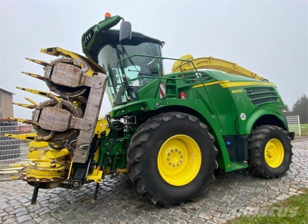 John Deere 8400i Samochodné kosačky