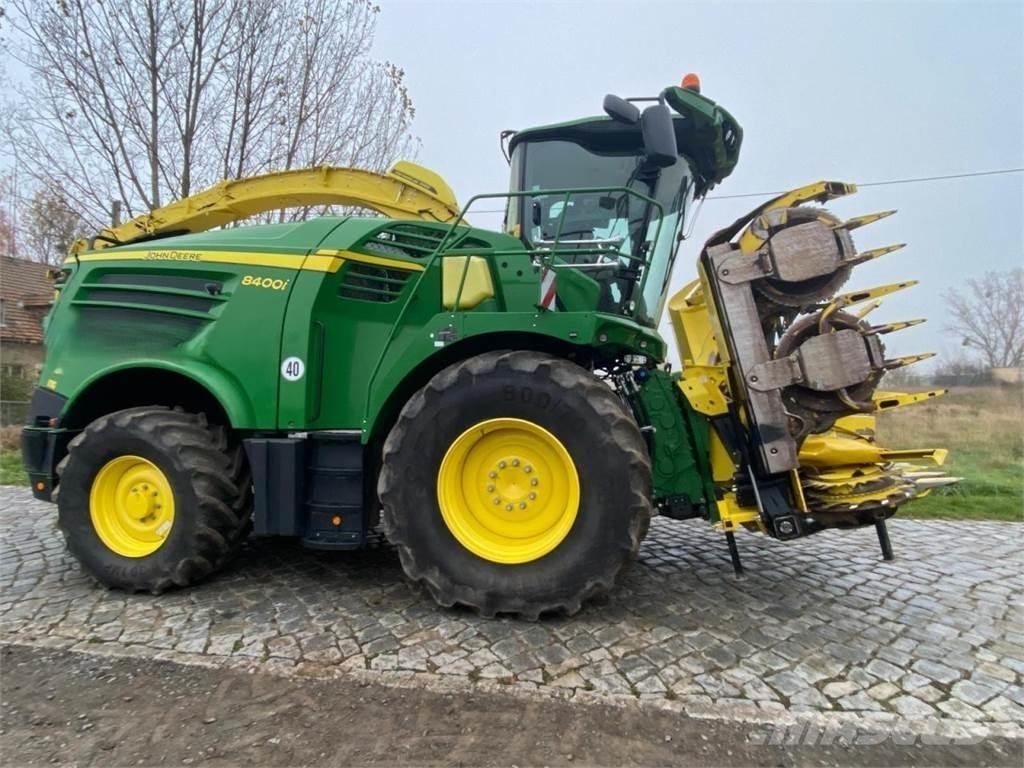 John Deere 8400i Samochodné kosačky
