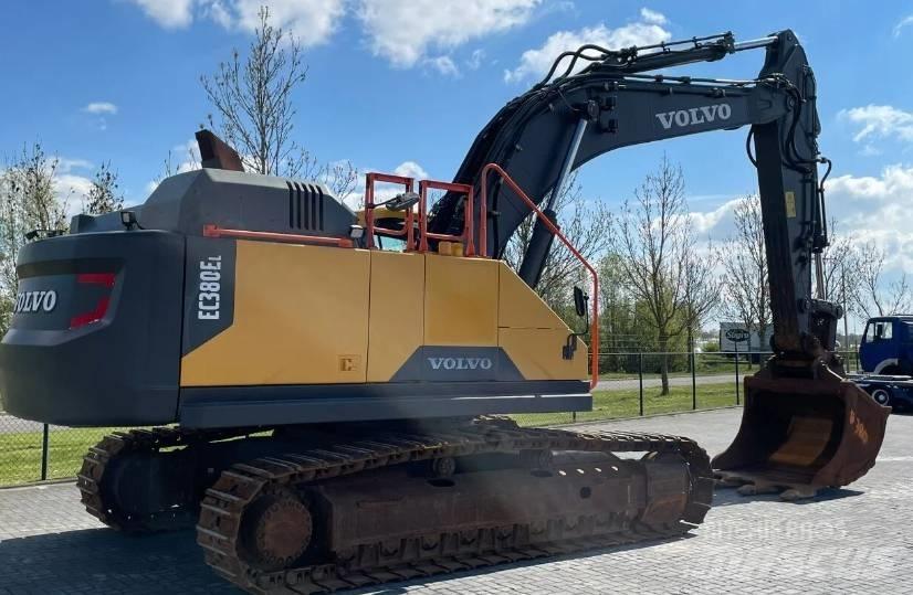 Volvo EC380 Pásové rýpadlá