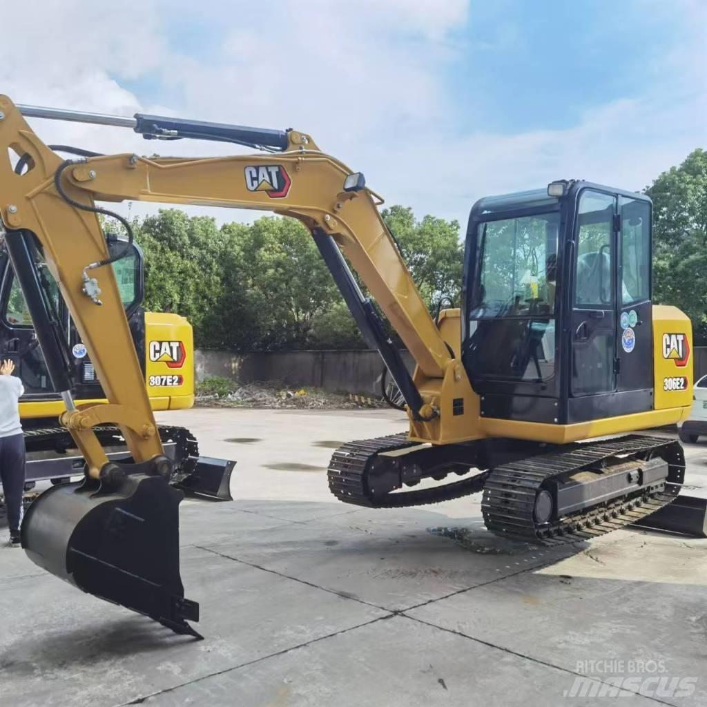 CAT 306E2 Mini rýpadlá < 7t