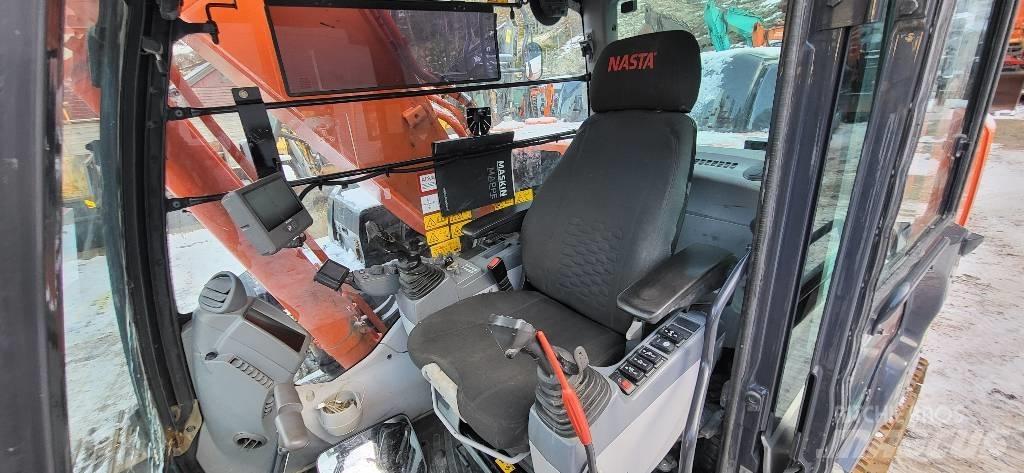 Hitachi ZX 210 LC-6 Pásové rýpadlá