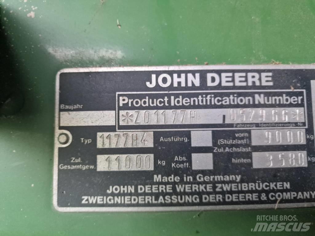 John Deere 1177 Kombinované zberacie stroje