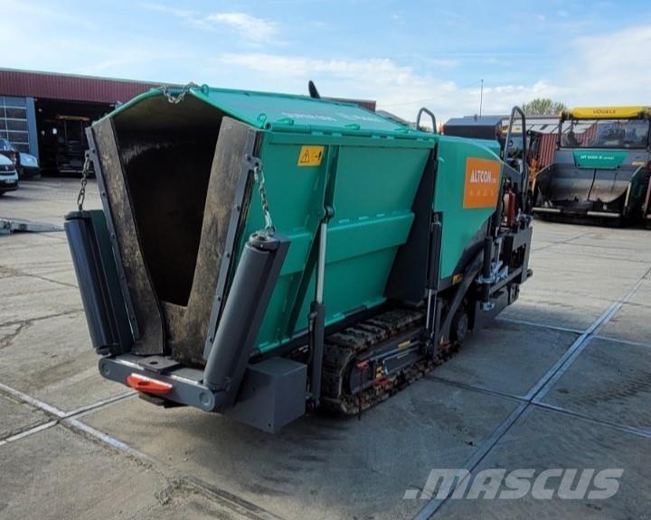 Vögele SUPER 800 Finišéry