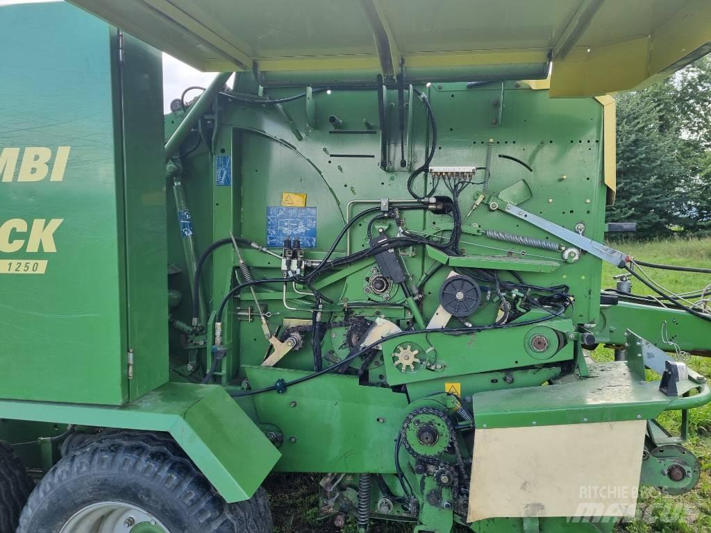 Krone Comprima F125 Lisy na okrúhle balíky
