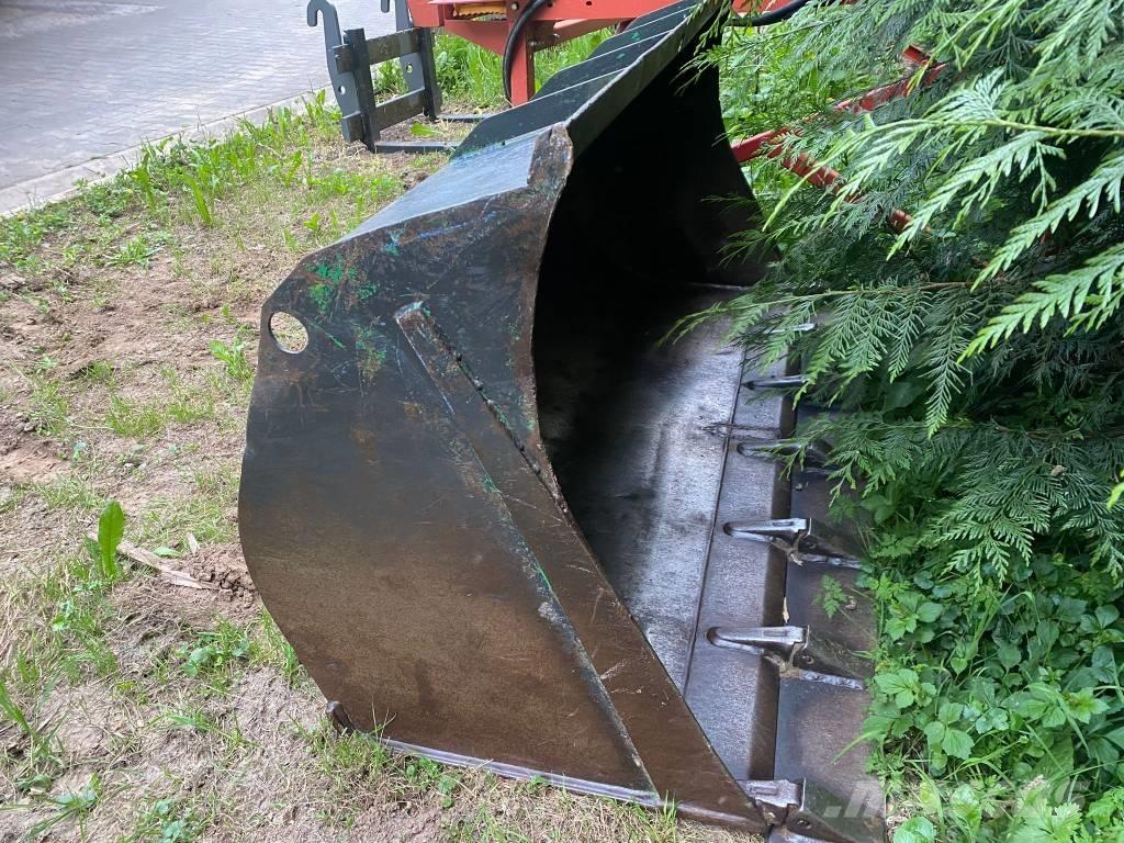 Volvo L 30 Kolesové nakladače