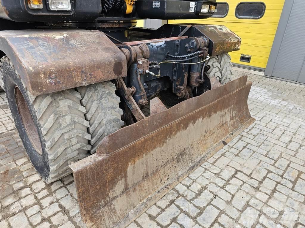 Hyundai R140W-7A Kolesové rýpadlá