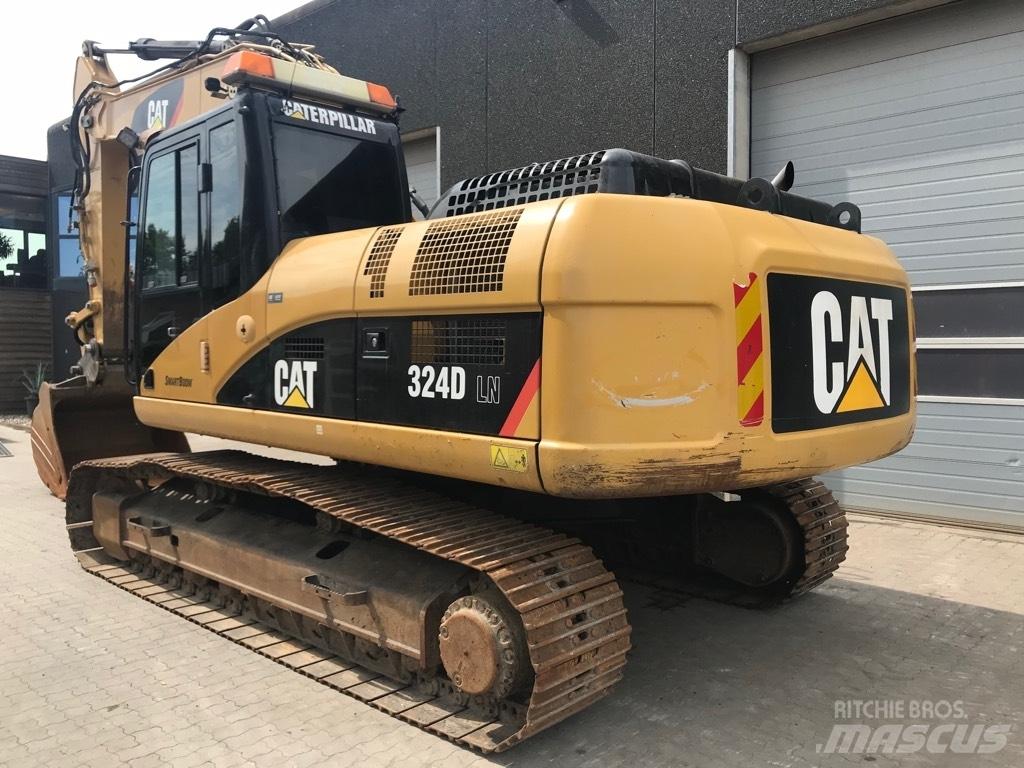 CAT 324D Pásové rýpadlá