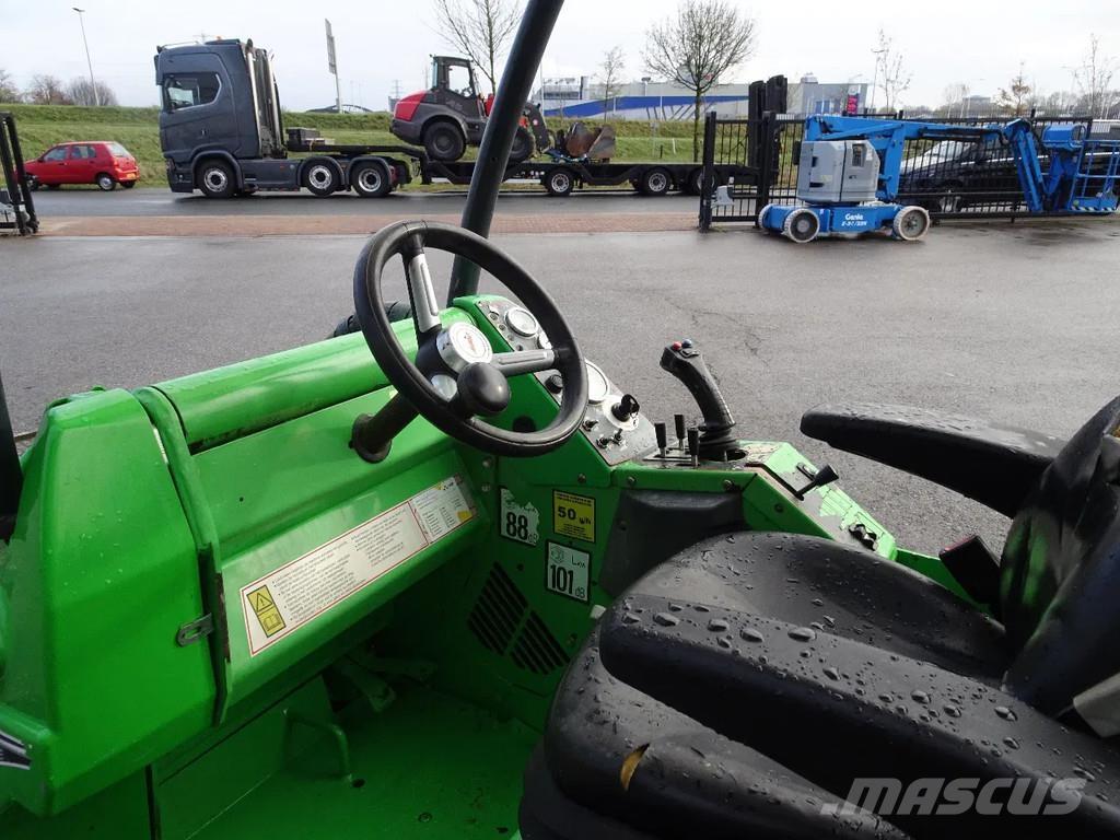 Avant 750 Mininakladače