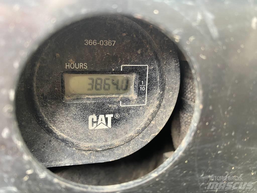 CAT 305 E Mini rýpadlá < 7t