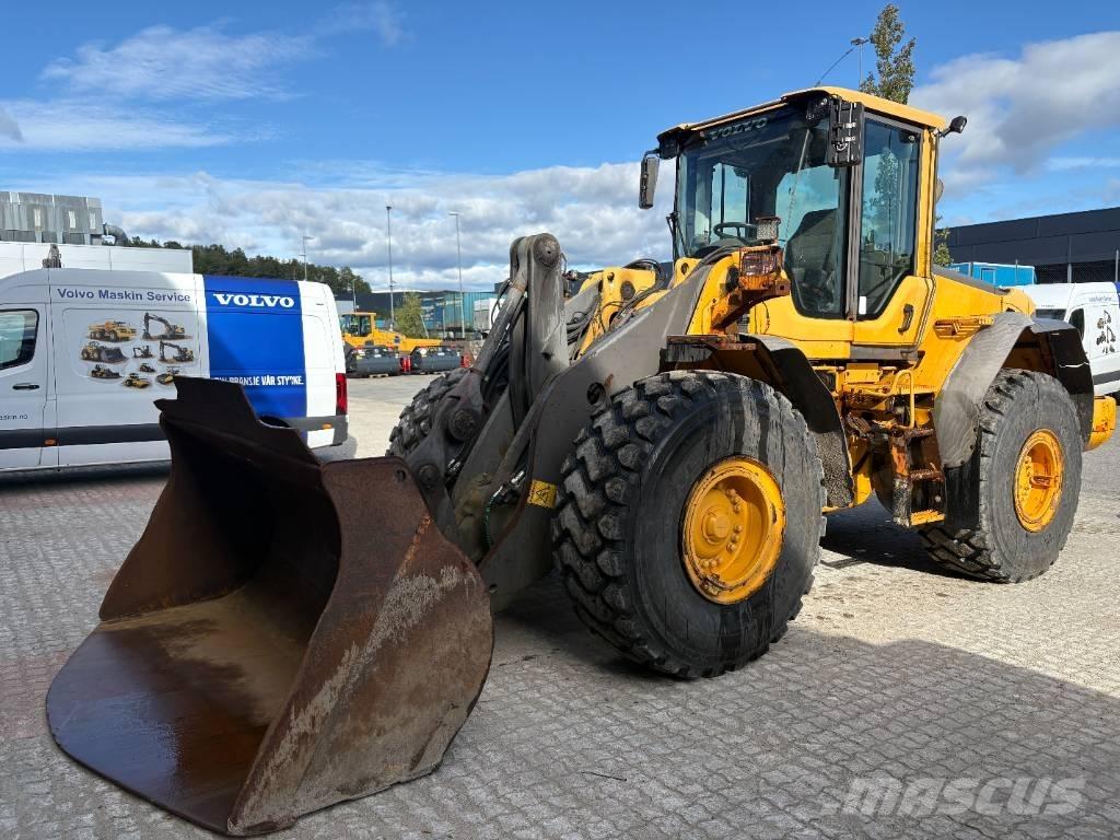 Volvo L110F Kolesové nakladače