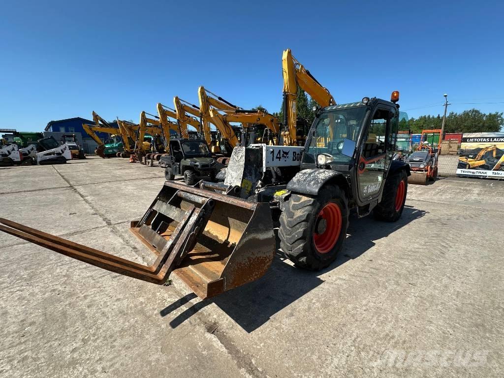 Bobcat TL 30.60 Teleskopické manipulátory