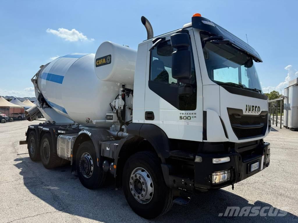 Iveco Trakker 500 Domiešavače betónu