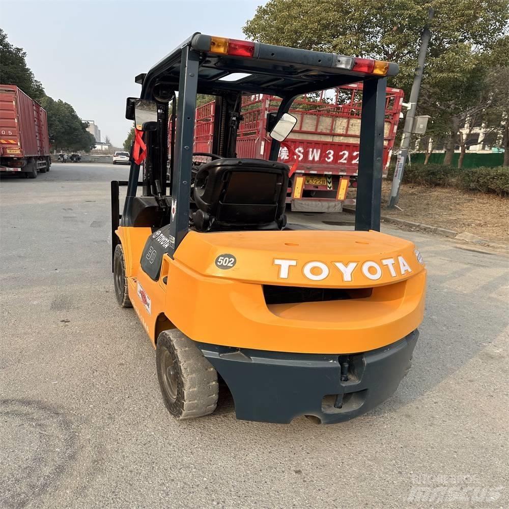 Toyota 62-7 FD N 30 Dieselové vozíky