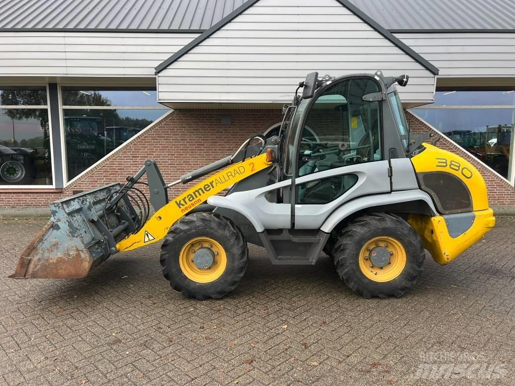 Kramer 380 shovel Kolesové nakladače