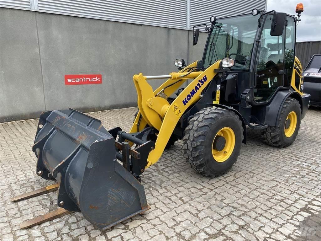 Komatsu WA70M-8EO Viacúčelové nakladače