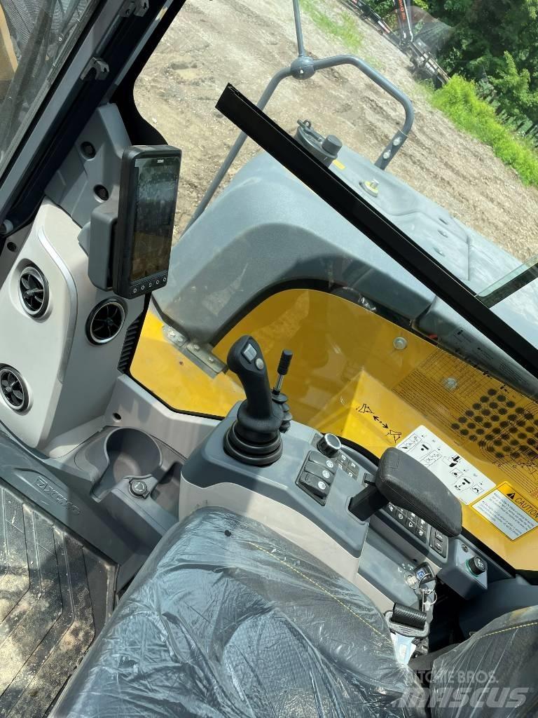 XCMG XE 80 U Mini rýpadlá < 7t