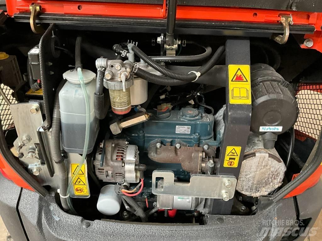 Kubota KX 019-4 Mini rýpadlá < 7t