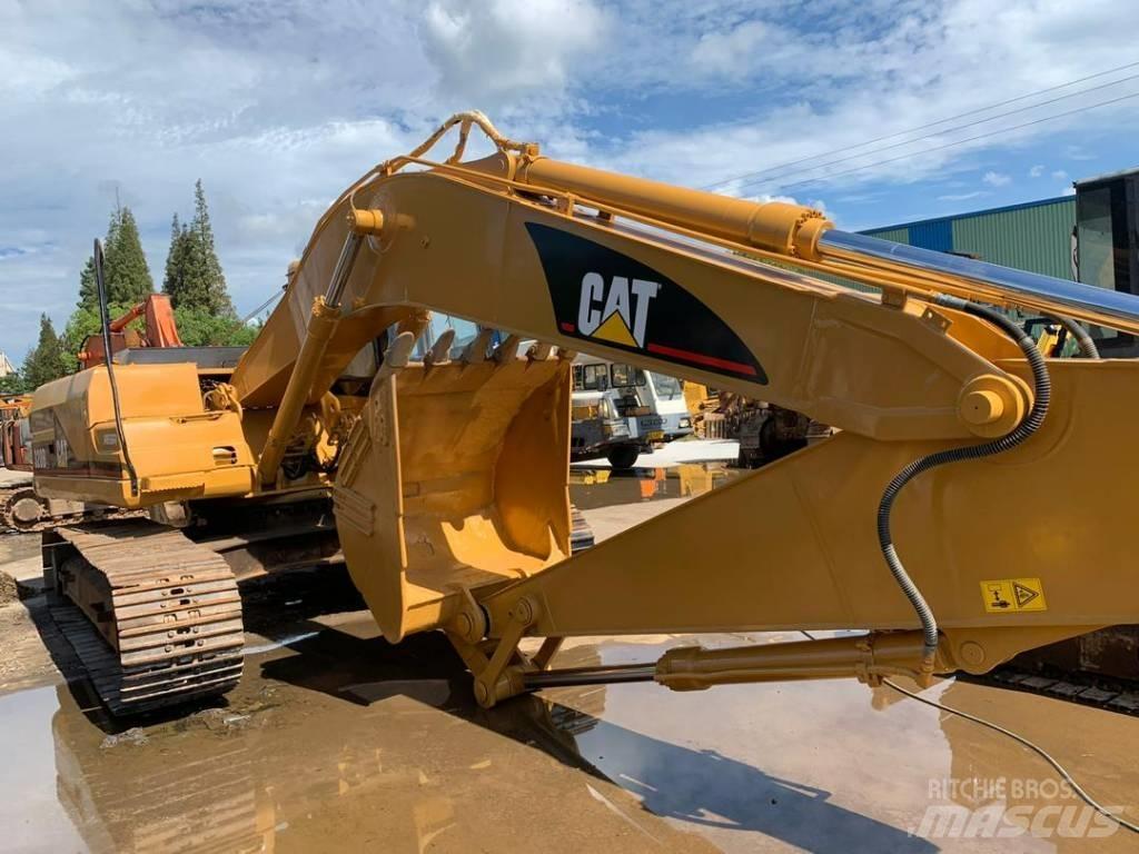 CAT 320BL Pásové rýpadlá