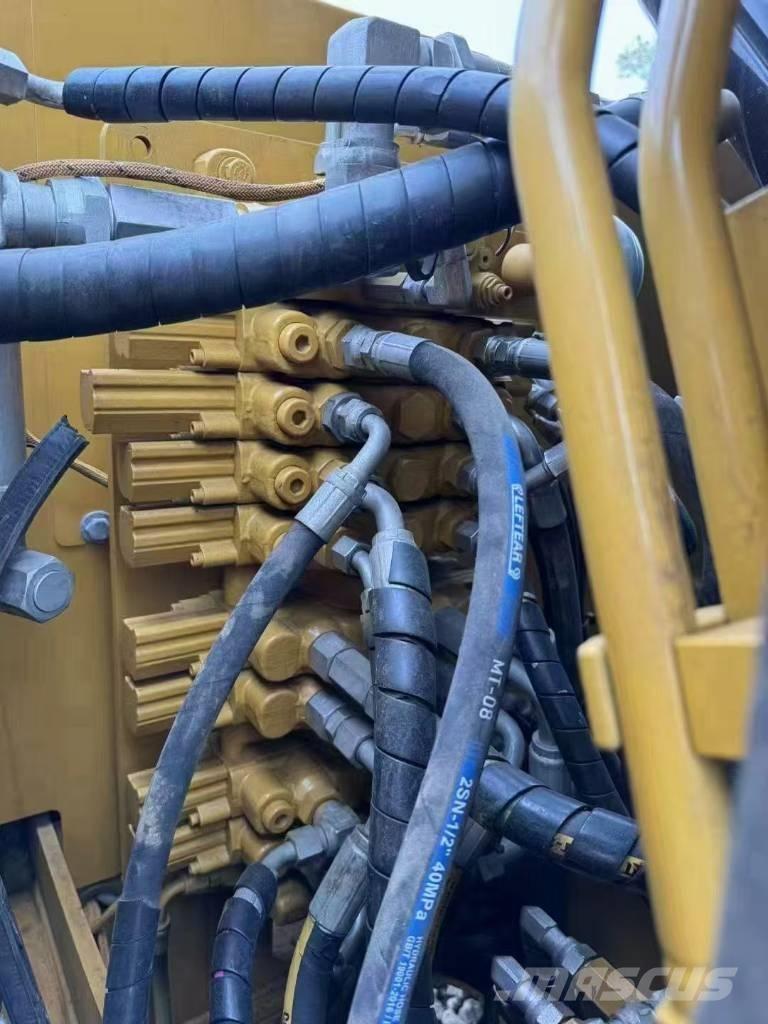 CAT 308E Pásové rýpadlá