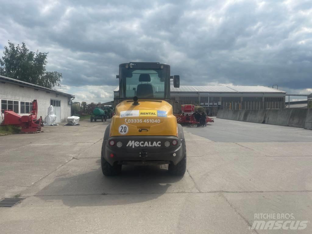 Mecalac AF 1200 Kolesové nakladače