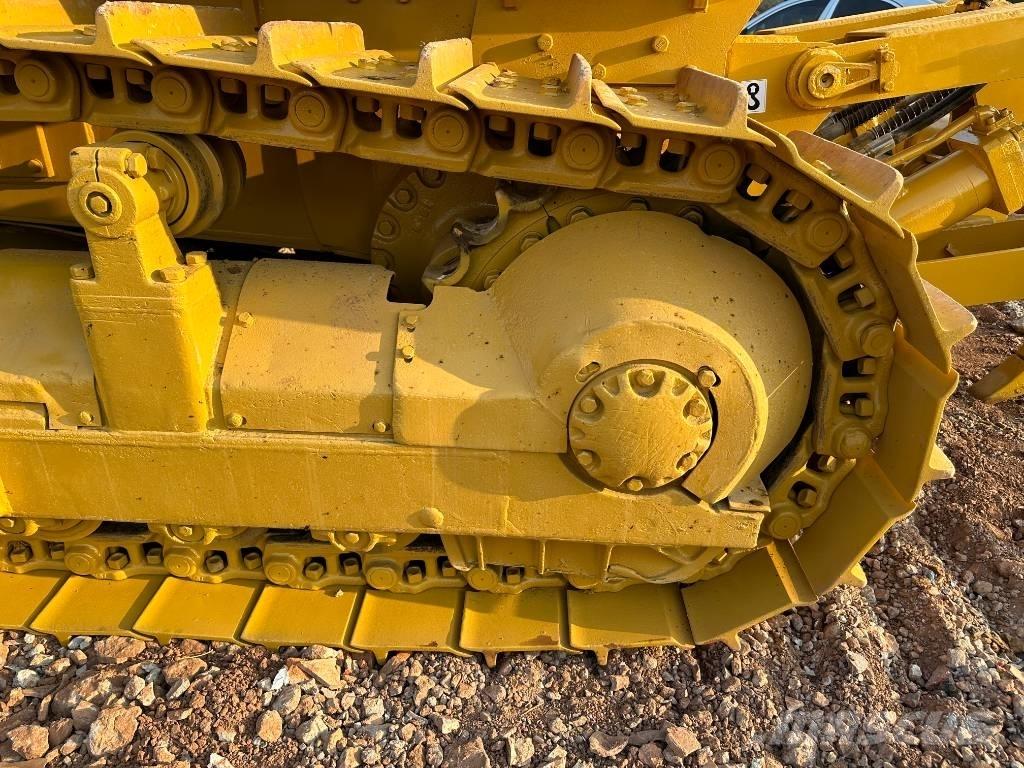 CAT D6G Pásové dozéry