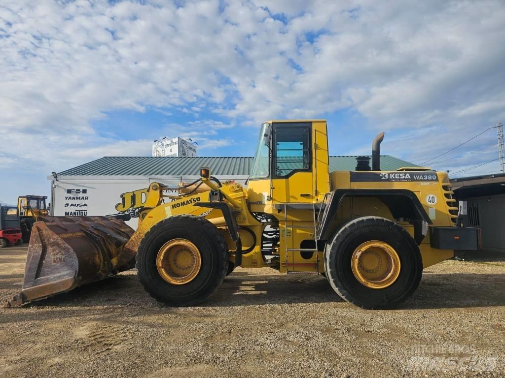 Komatsu WA 380-3H Kolesové nakladače