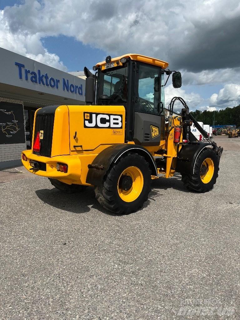 JCB 411 HT 6400 Tim Kolesové nakladače