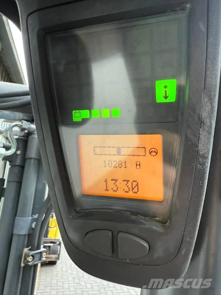 Linde E16-02 Akumulátorové vozíky