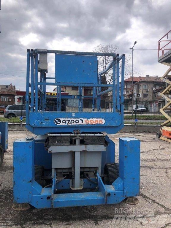 Genie 3268RT Nožnicové zdvíhacie plošiny