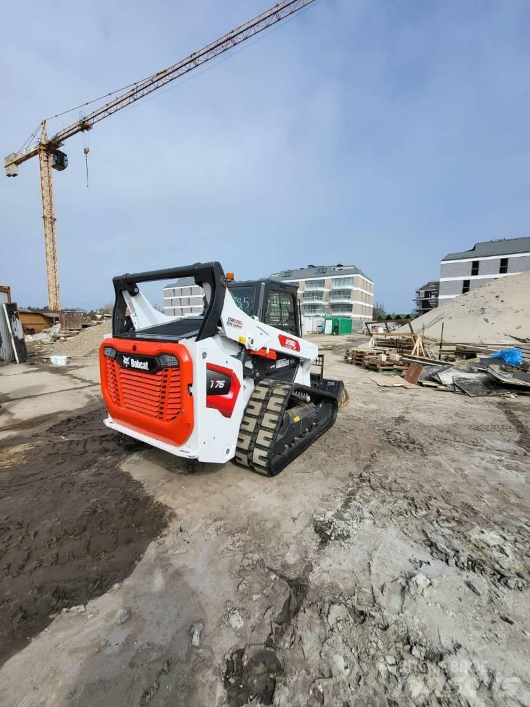 Bobcat T 76 Šmykom riadené nakladače