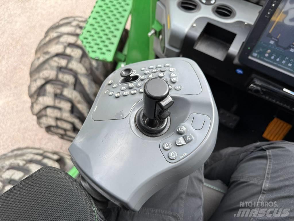 John Deere 1910G Lesné traktory