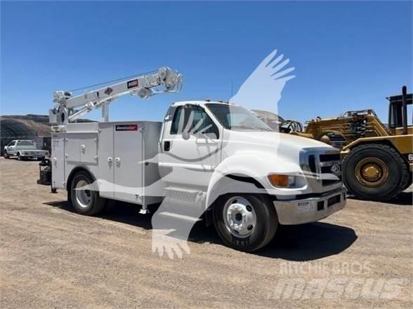 Ford F650 Stavebníctvo - ostatné