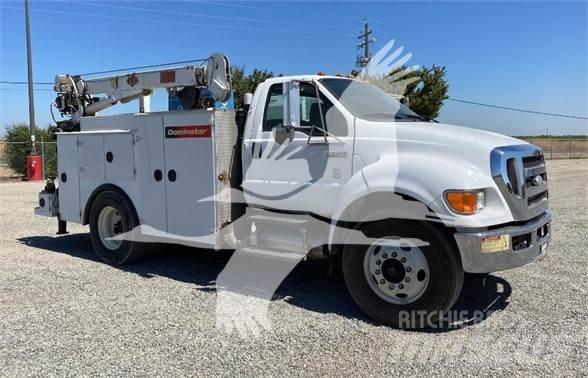 Ford F750 Stavebníctvo - ostatné