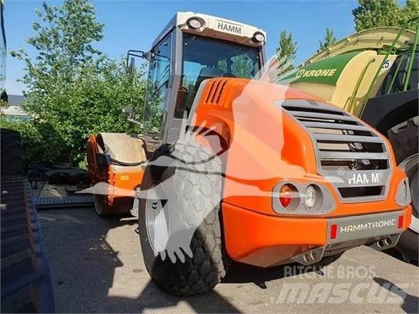 Hamm H13i Ťahačové valce