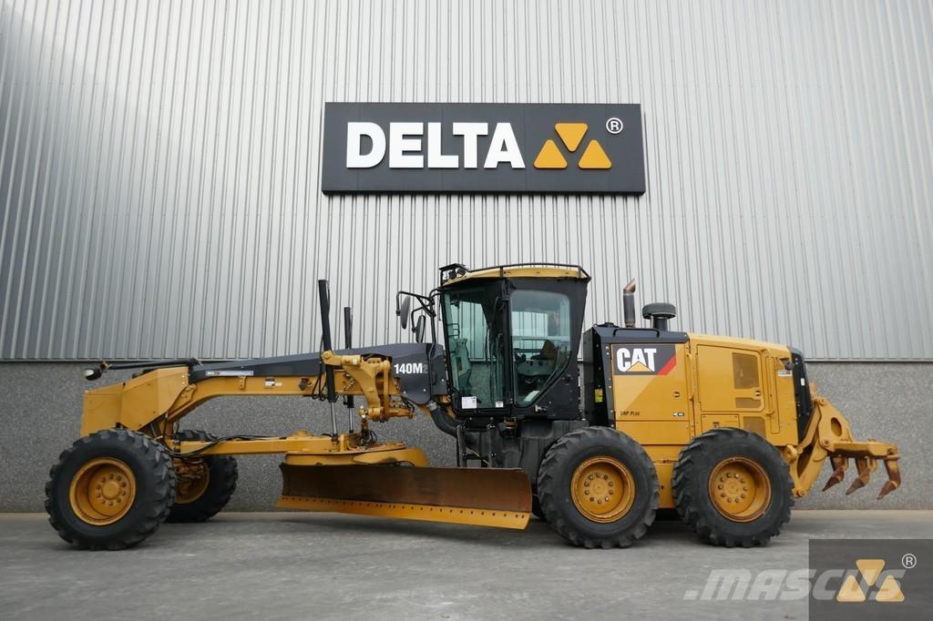 CAT 140M2 Grejdery