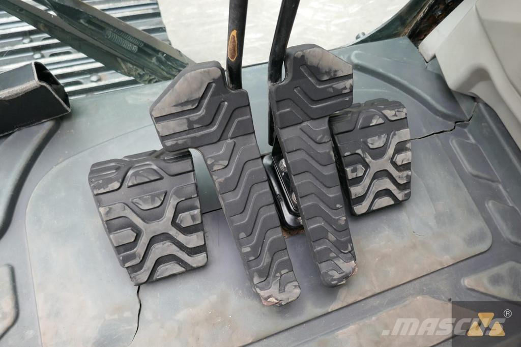 CAT 330FL Pásové rýpadlá