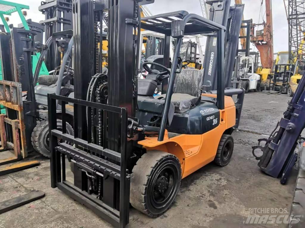 Toyota 3.5 ton Dieselové vozíky