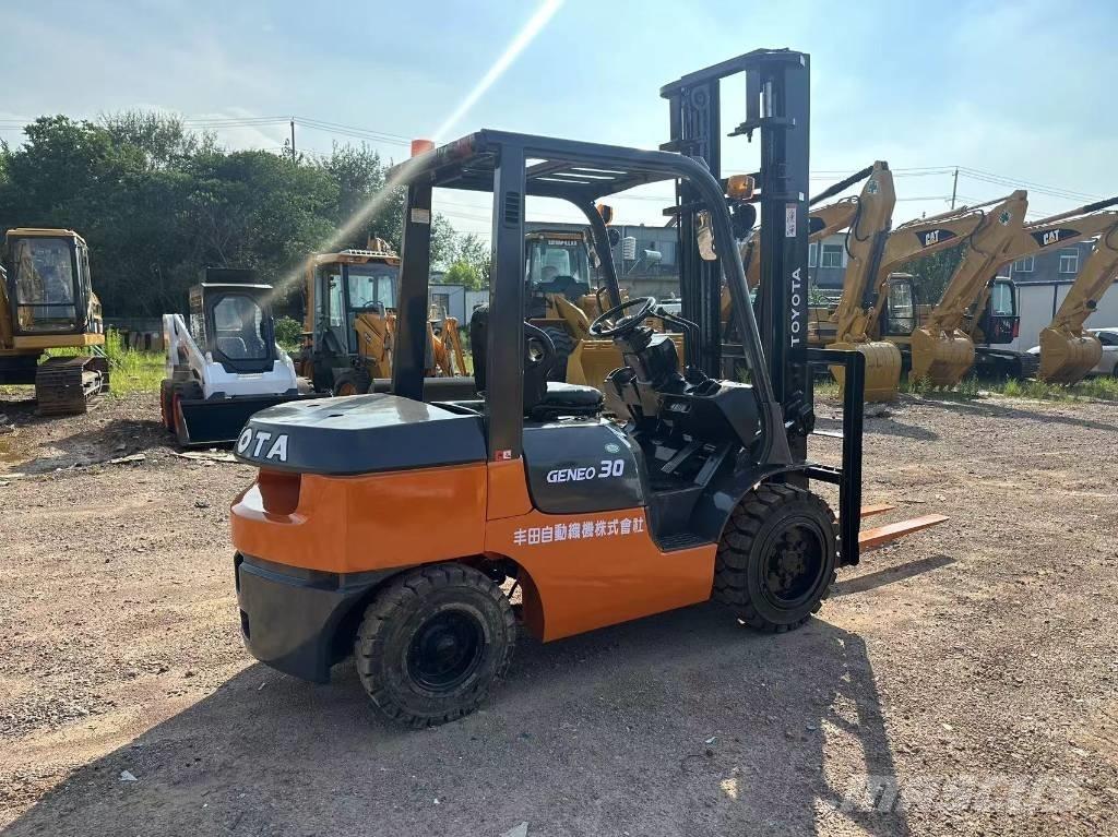 Toyota 30 forklift Dieselové vozíky