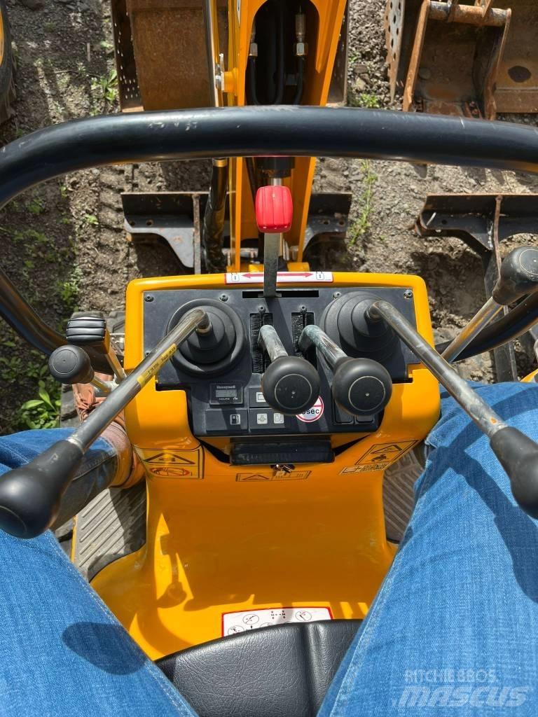 JCB 8008 CTS Mini rýpadlá < 7t