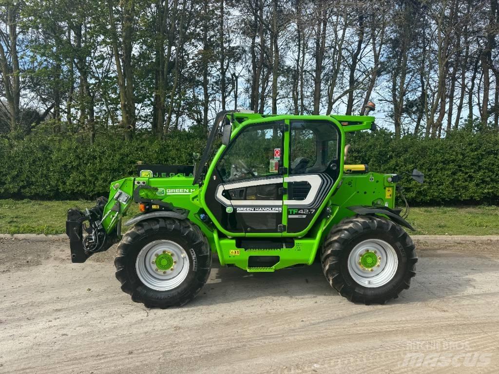 Merlo TF 42.7 Teleskopické nakladače pre poľnohospodárstvo