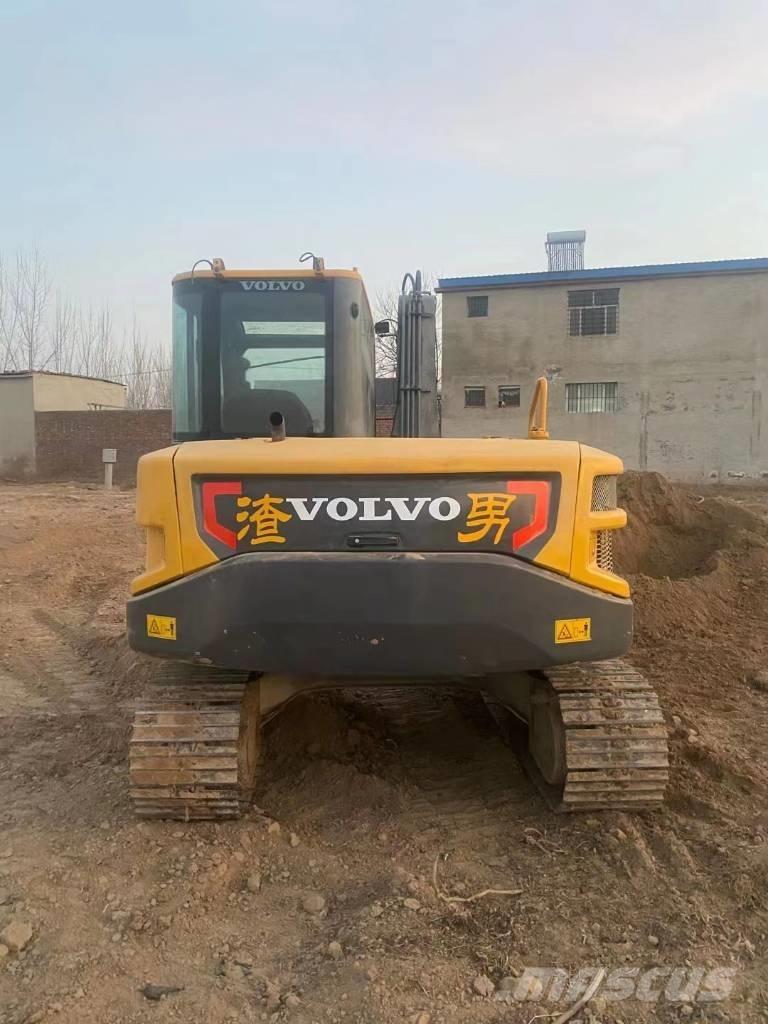 Volvo EC80D Midi rýpadlá 7 t - 12 t