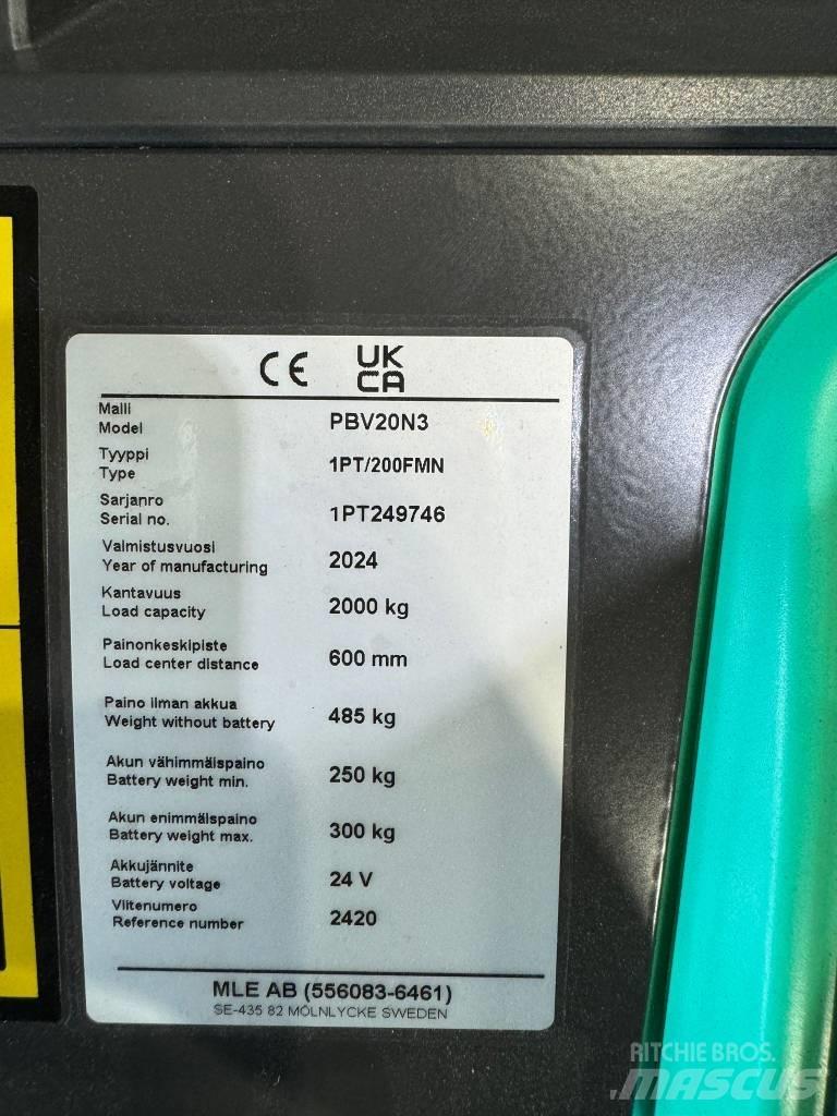 Mitsubishi PBV20N2 Nízkozdvižný vozík s plošinou