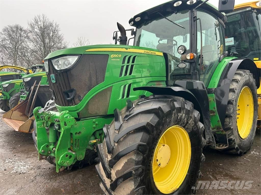 John Deere 6190R Traktory